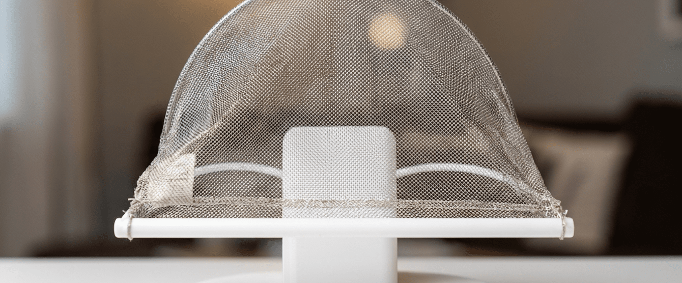Reduces radiation towards you by up to 99%